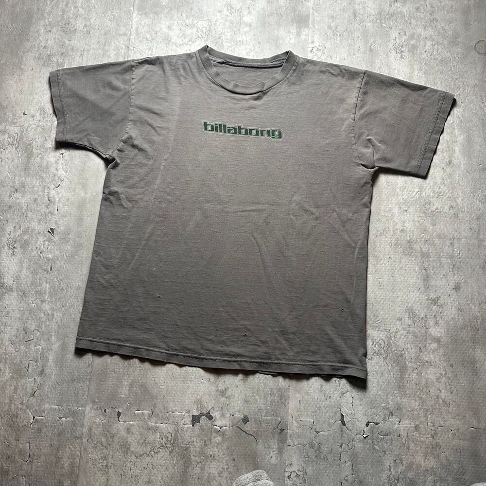 Billabong Men's Grey and Green T-shirt
